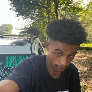 Meet your Posher, Johnathon